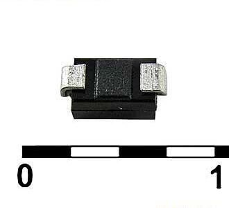 00_00098044_1.jpg